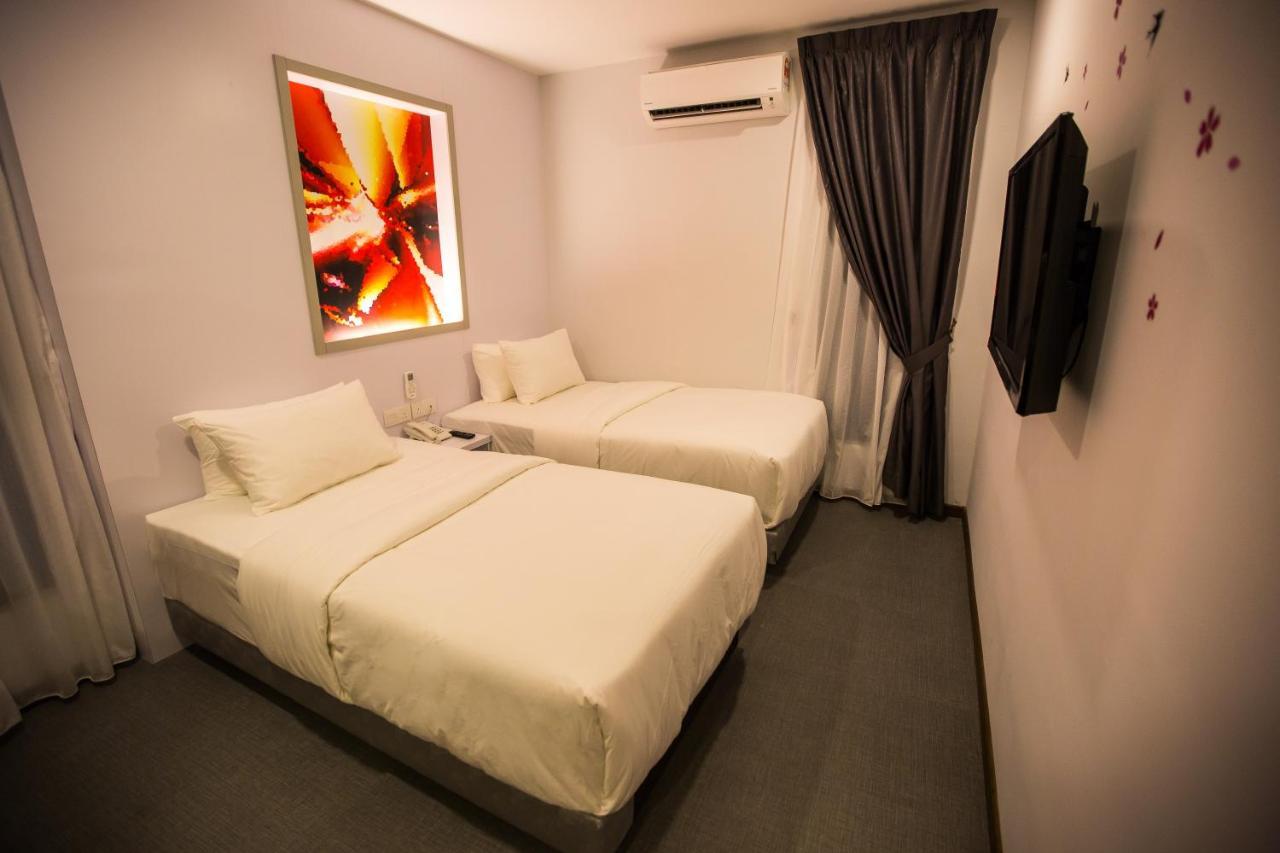 Rs Boutique Hotel Kluang Exterior photo